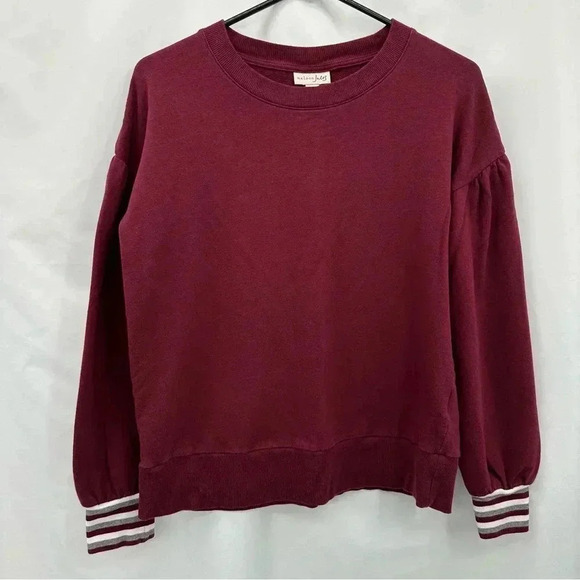 Maison Jules Womens Pullover Tee Top Medium Wine Maroon Long Sleeved Crewneck - Picture 1 of 7